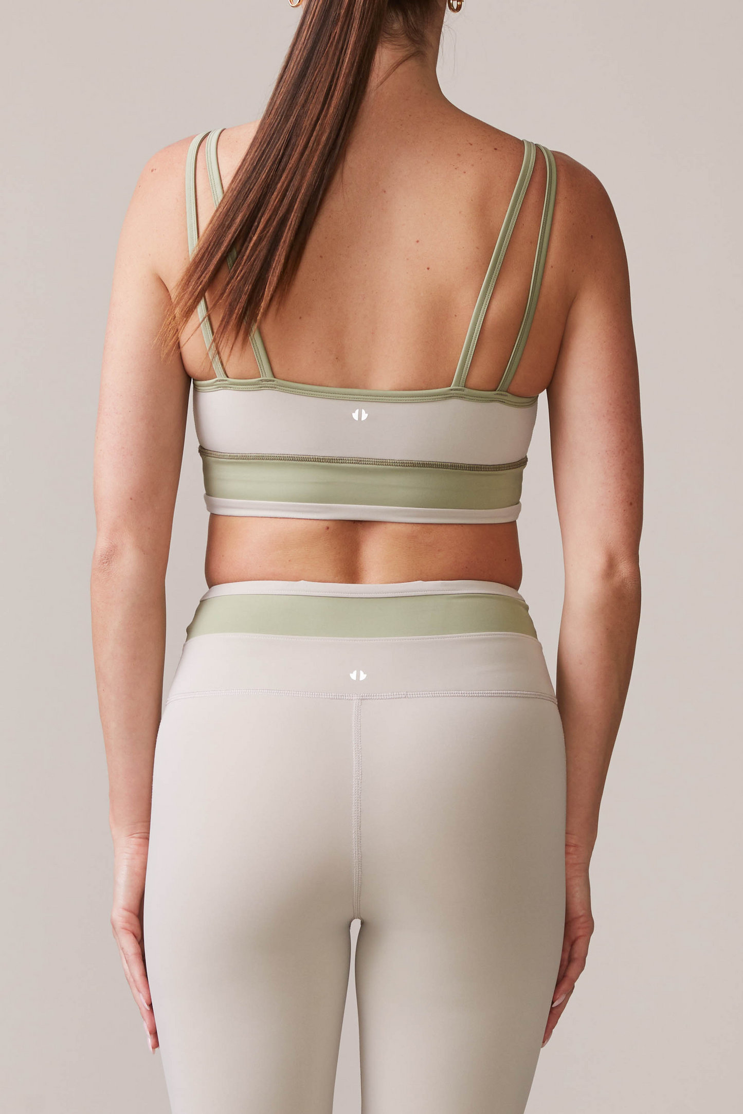 Thrive Societe - Banded Sports Bra - Ash/Faded Moss