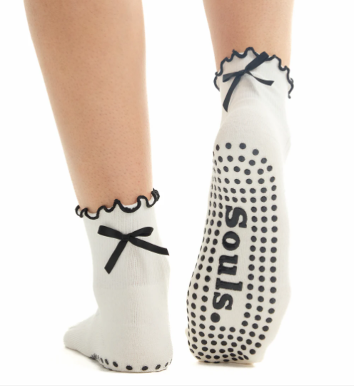 Souls - Ruffle Bow Grip Socks