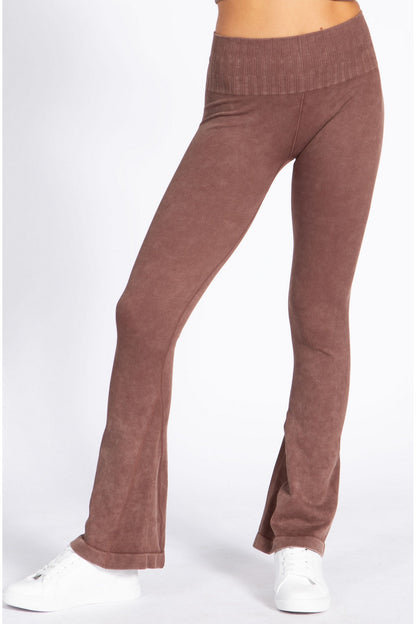 YELETE - Stone Washed Ribbed Yoga Pants (Coffee)