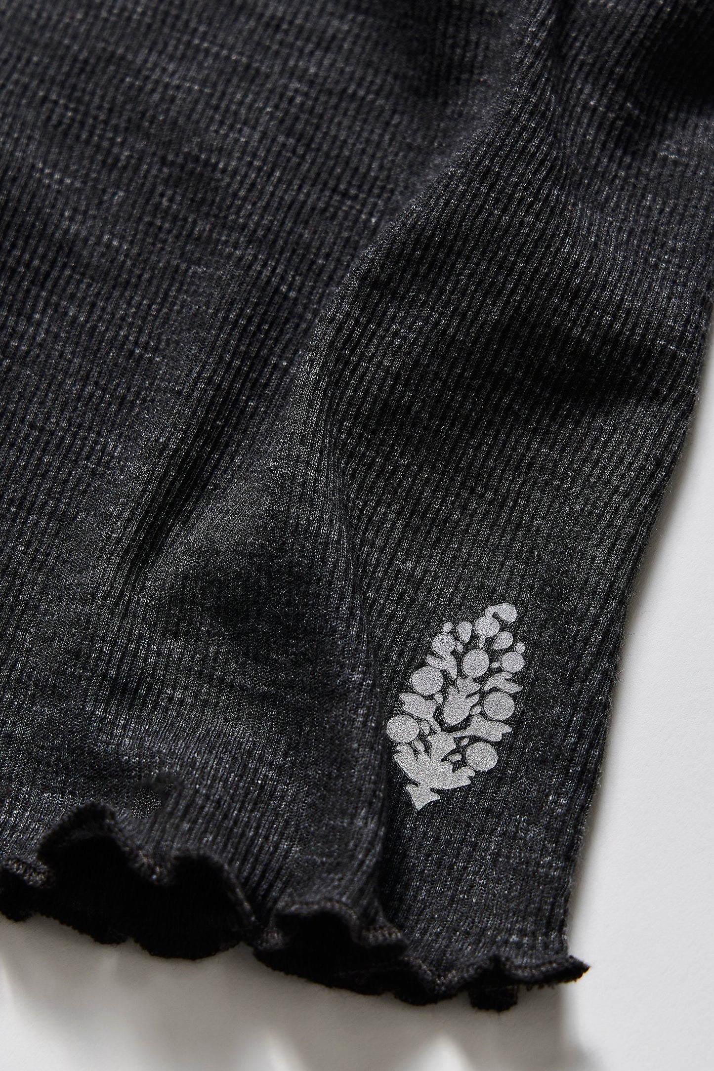 FP Movement - Breathe Easy Layer (Black)